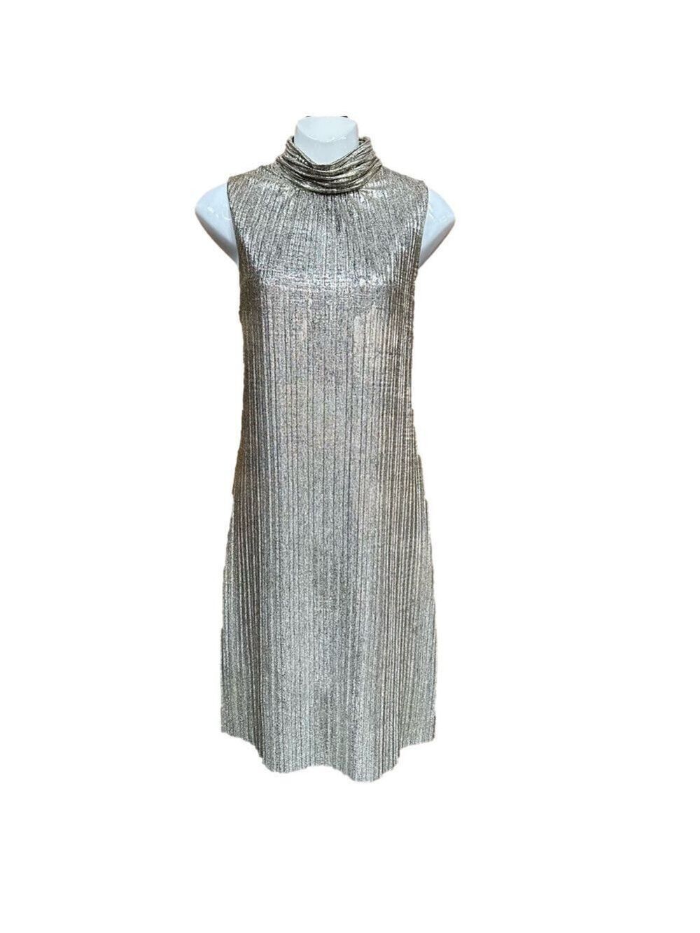 Laura soft gold mock neck party dress Size 10 sleeveless lined Metallic